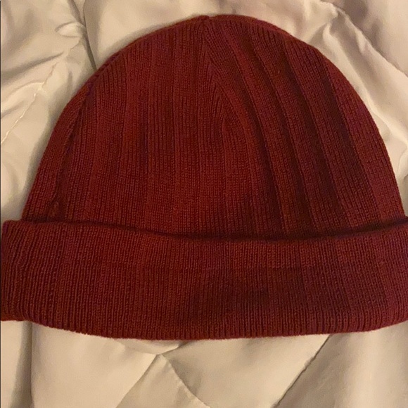 Red Beanie Hat - Picture 1 of 1